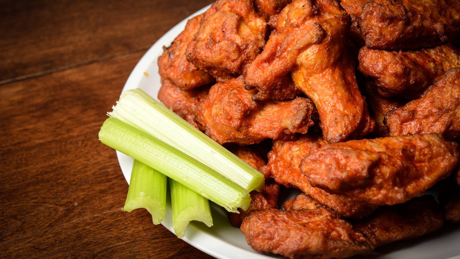 Celebrate National Chicken Wing Day with freebies and deals 95.5 WSB