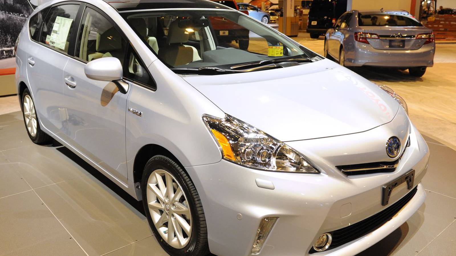 Recall alert Toyota recalls 267K Prius, Prius V vehicles in U.S. for