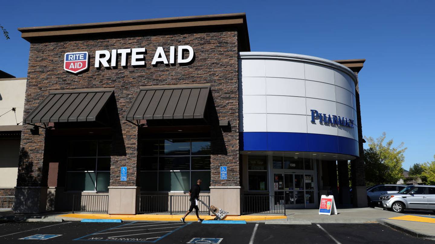 Rite Aid closing more than 60 stores 95.5 WSB