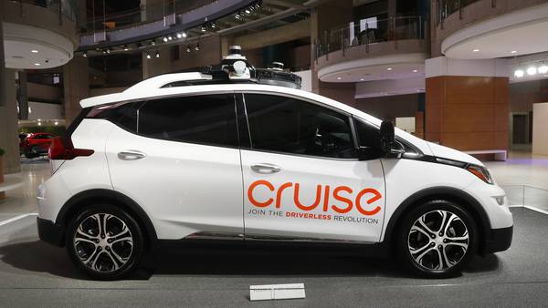 GM's Cruise to start testing robotaxis in Phoenix area with human safety drivers on board
