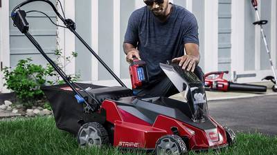 Q: What’s the best way to prepare to winterize electric lawn mowers?