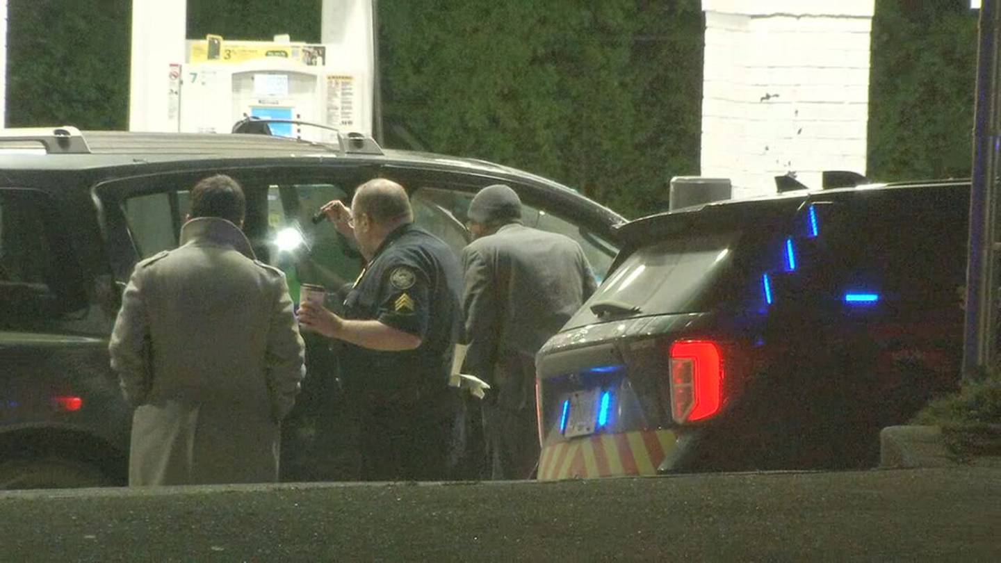 Woman found shot to death inside SUV at gas station near I-75, Atlanta police say