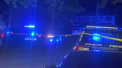 17-year-old shot, killed in southwest Atlanta neighborhood