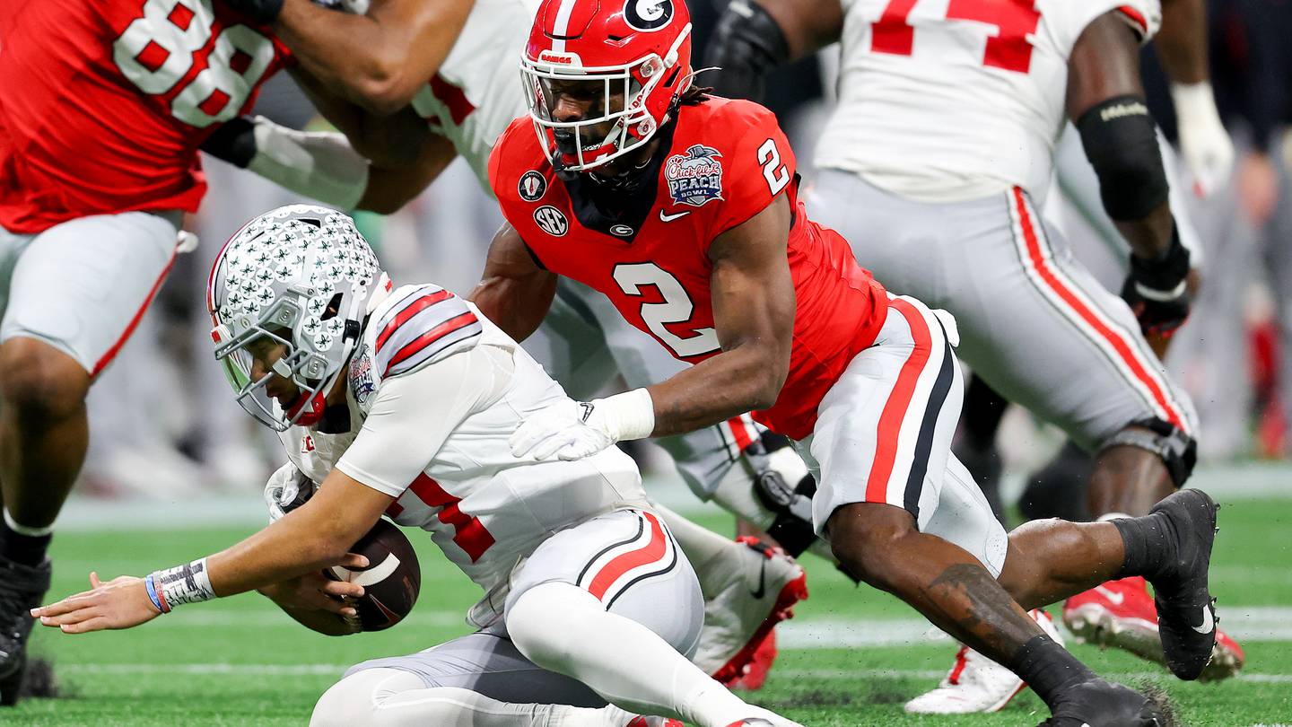 Ohio State vs Georgia live stream, start time, TV channel, injury report,  radio broadcast for 2022 Peach Bowl