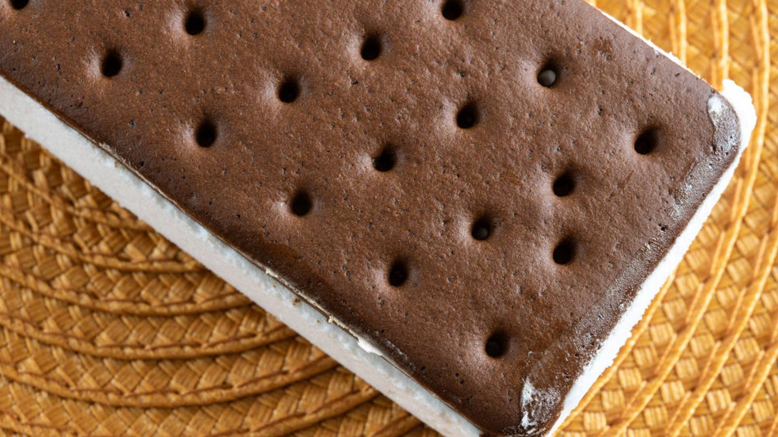 Producer of Hershey’s, Jeni’s, Friendly’s ice cream recalls products