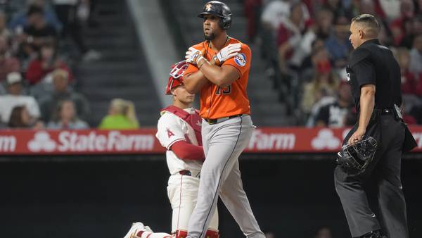 Astros release José Abreu with $30.8 million remaining on his contract