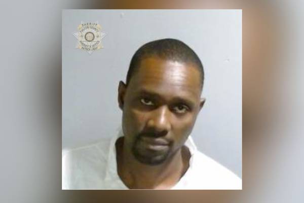 Man charged with murdering girlfriend at Sandy Springs apartment