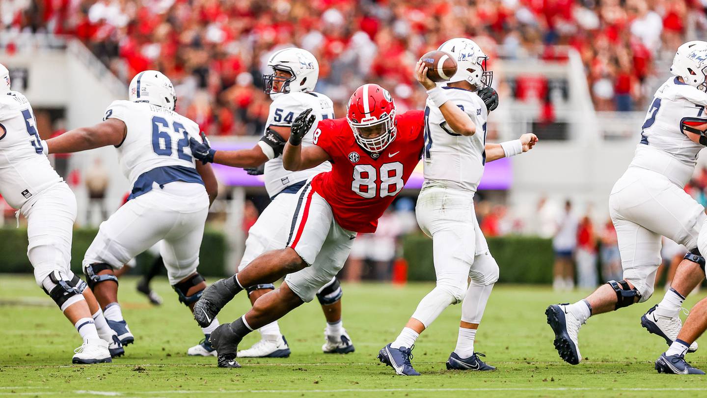 Georgia Bulldogs star defensive tackle Jalen Carter out 'a week or two'  with knee injury - ESPN