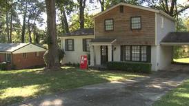 Homeowner says she’s being forced to pay thousands to change historic district home she didn’t alter