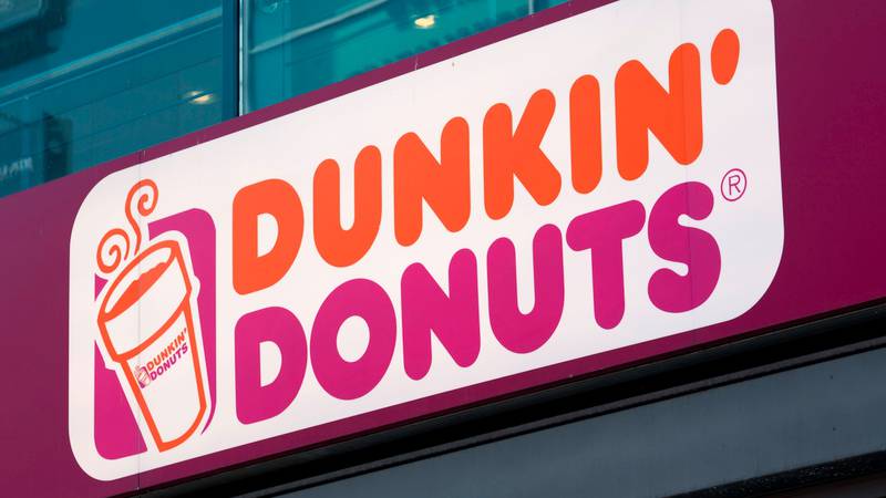 A Dunkin’ franchise has reached a settlement after a woman in Atlanta, Georgia was burned after coffee spilled in her lap in 2021.