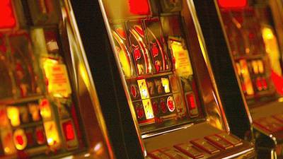Woman says she won $1.2 million at casino; Casino says it was a glitch in the machine