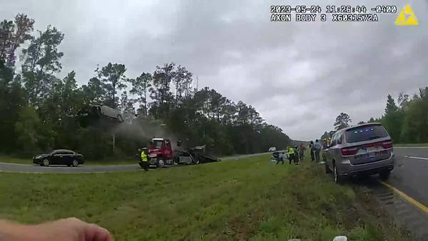“Daredevil” - Wild video shows car drive up back of tow truck, flip into air Dukes of Hazzard-style