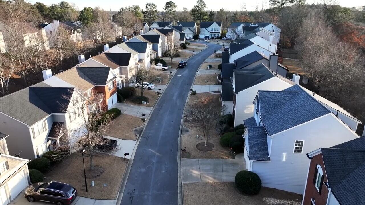 Consumer Advisor Clark Howard has the latest on what to expect from the housing market this year.