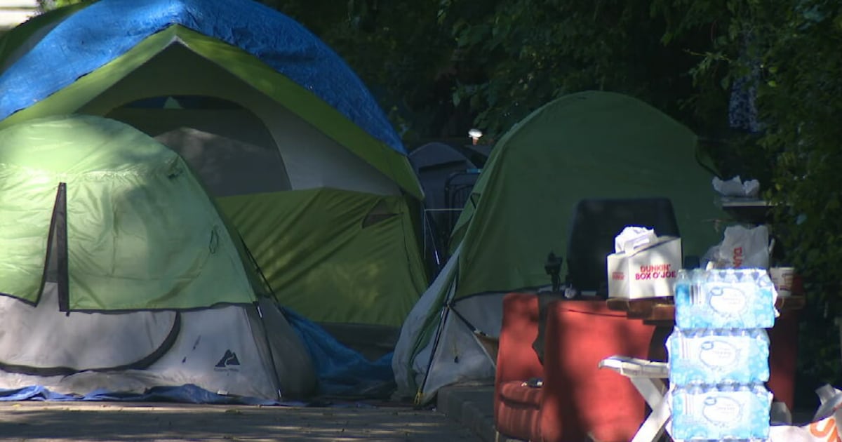 City of Atlanta begins clearing Wheat Street homeless encampment
