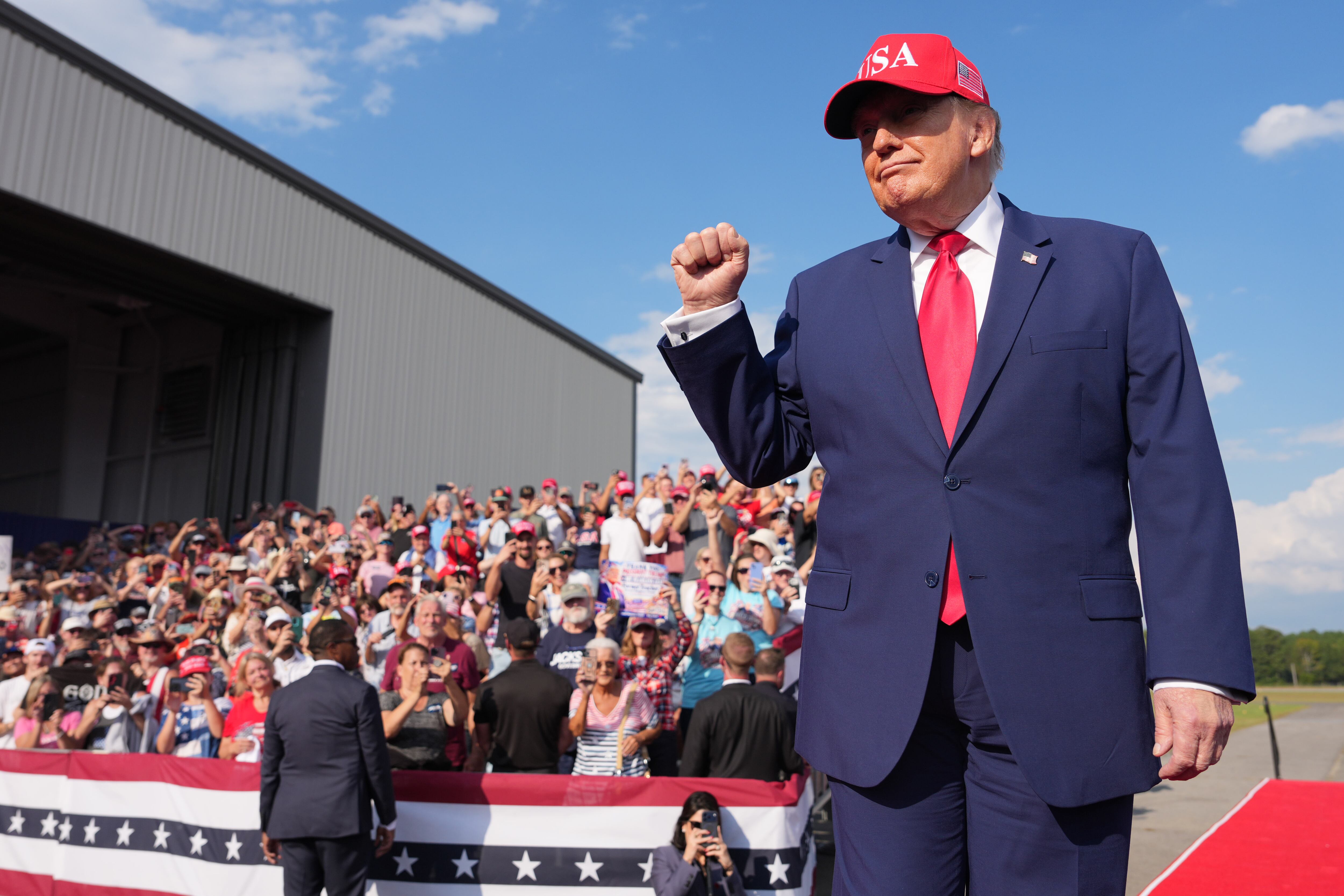 Trump takes his midterm blitz to swing state of Georgia
